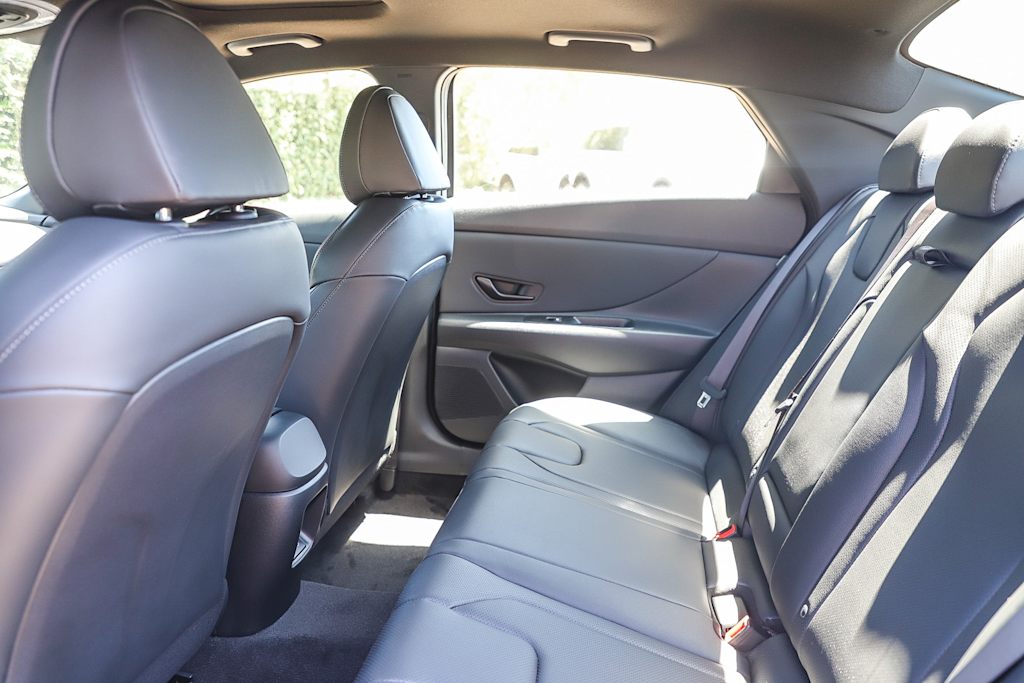 Thumbnail: 2026 Hyundai Elantra - 12