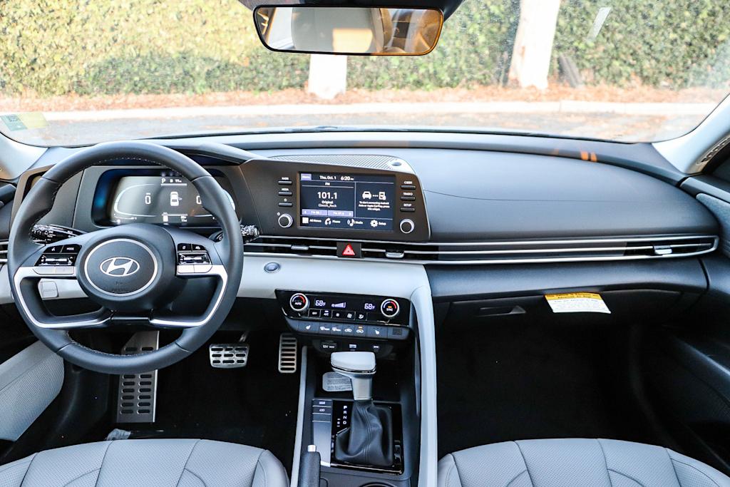 Thumbnail: 2026 Hyundai Elantra - 2