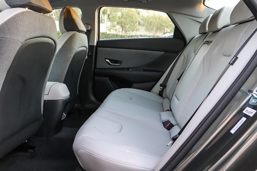 Thumbnail: 2026 Hyundai Elantra - 12