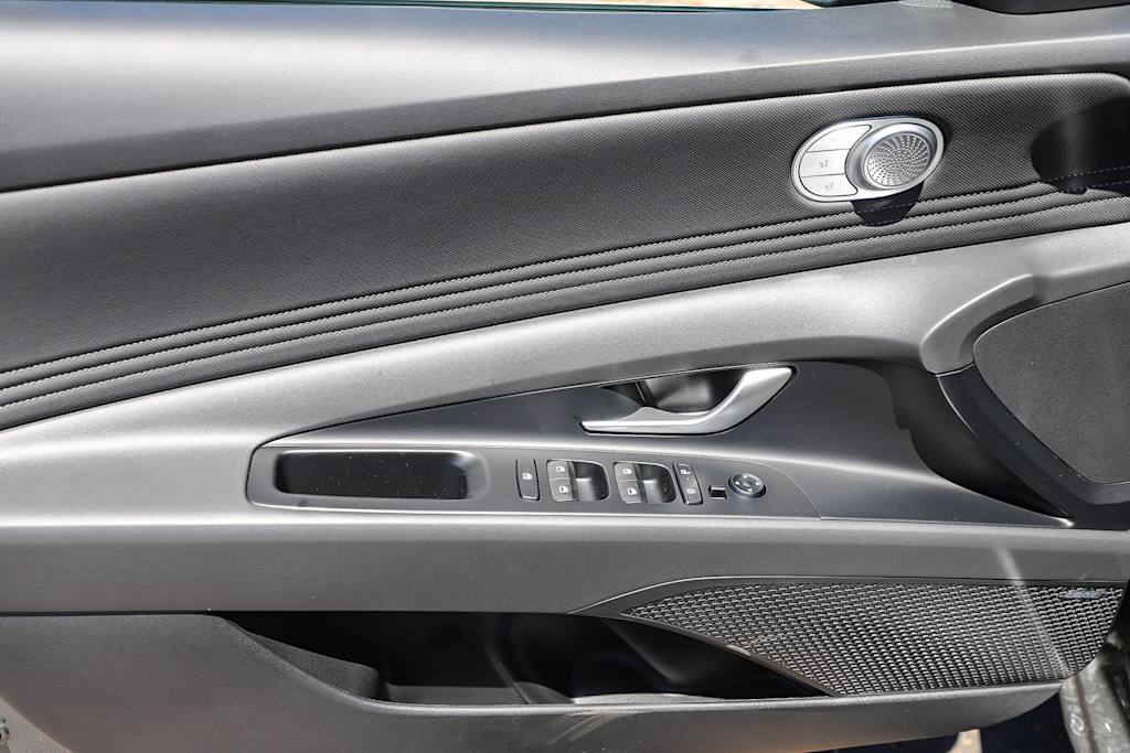 Thumbnail: 2026 Hyundai Elantra - 25