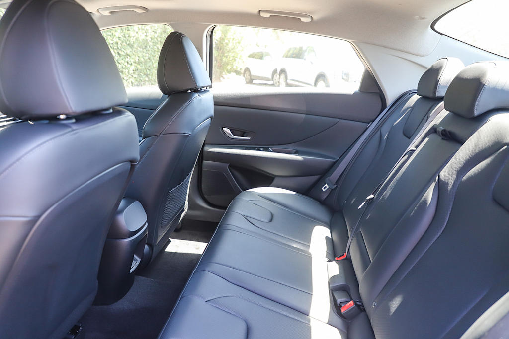 Thumbnail: 2026 Hyundai Elantra - 12