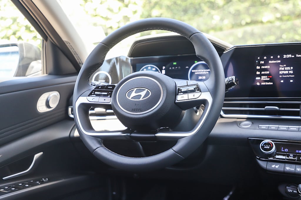 Thumbnail: 2026 Hyundai Elantra - 9