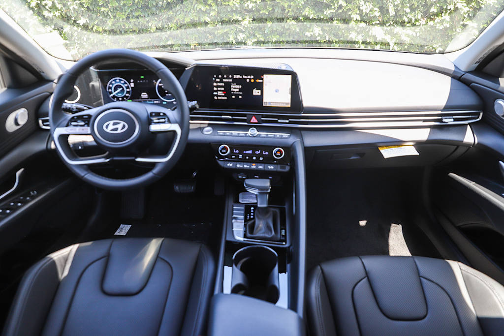 Thumbnail: 2026 Hyundai Elantra - 2