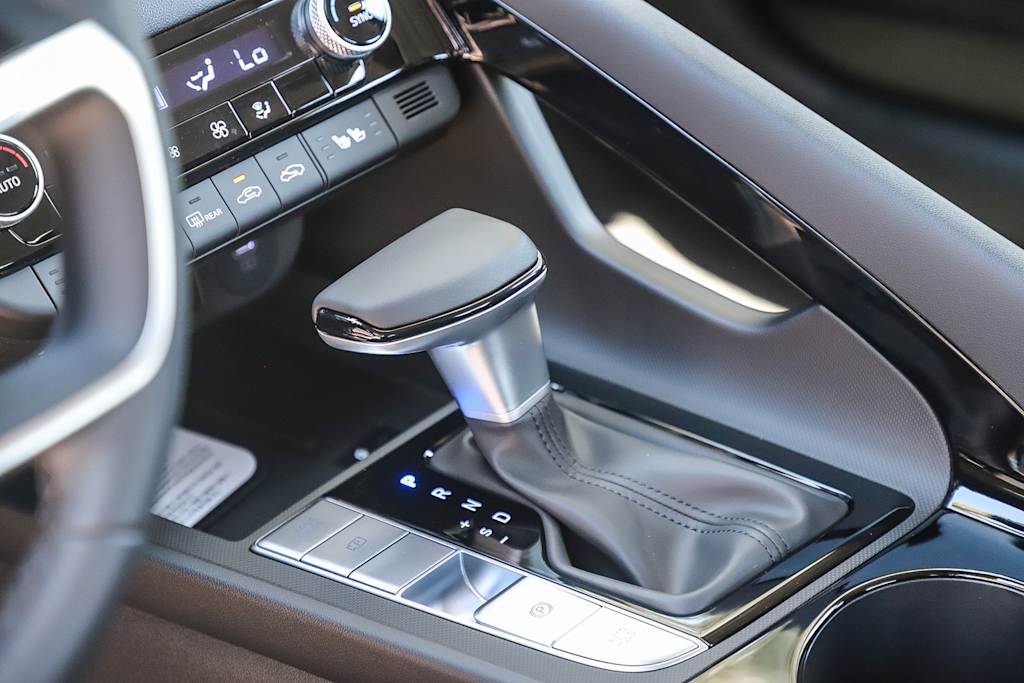Thumbnail: 2026 Hyundai Elantra - 14
