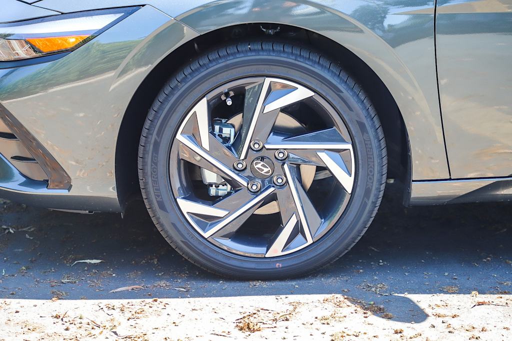 Thumbnail: 2026 Hyundai Elantra - 7