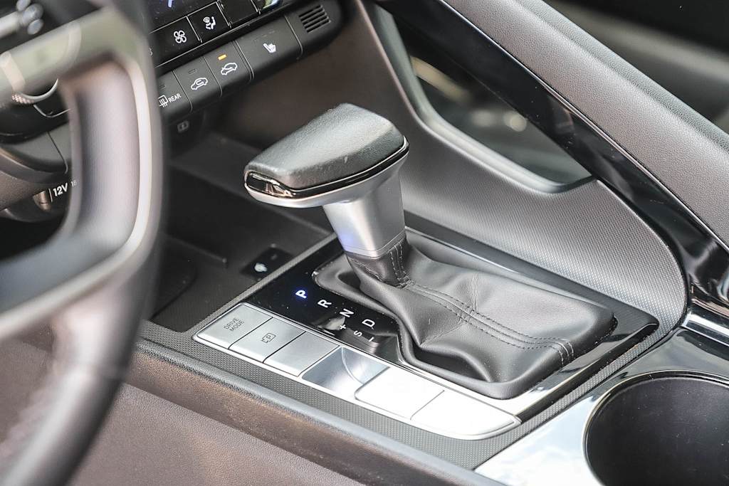 Thumbnail: 2024 Hyundai Elantra - 13
