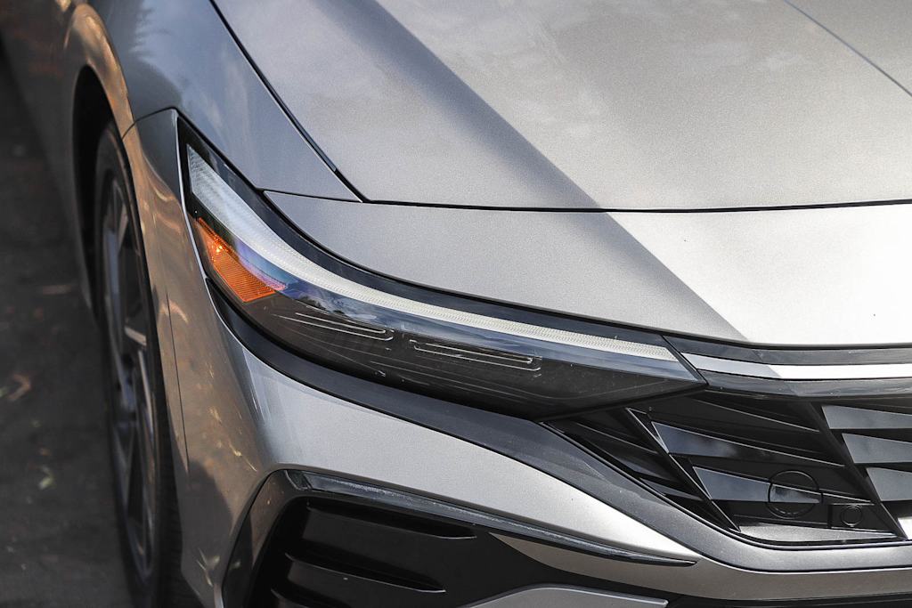 Thumbnail: 2024 Hyundai Elantra - 17