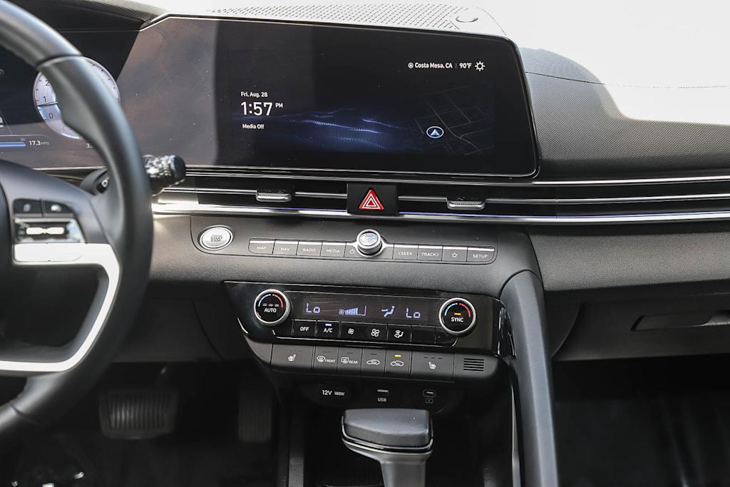 Thumbnail: 2024 Hyundai Elantra - 12