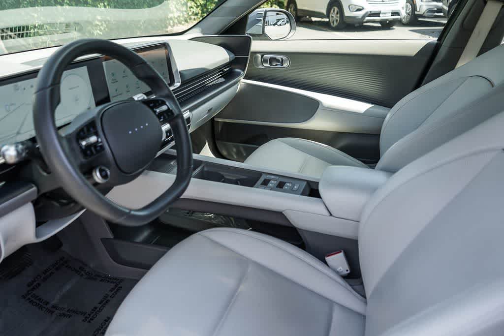 Thumbnail: 2024 Hyundai Ioniq 6 - 11