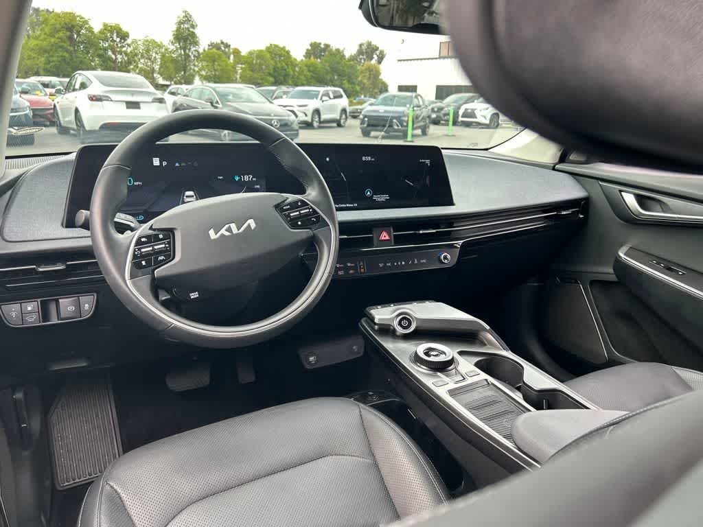 Thumbnail: 2024 Kia EV6 - 2