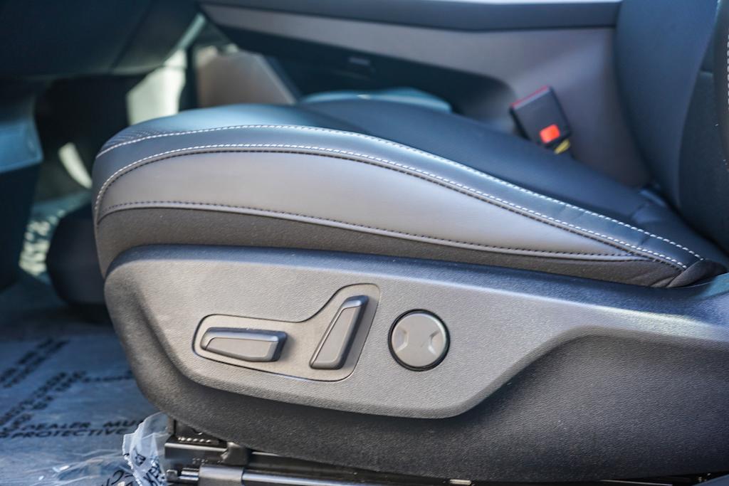 Thumbnail: 2024 Kia EV6 - 25