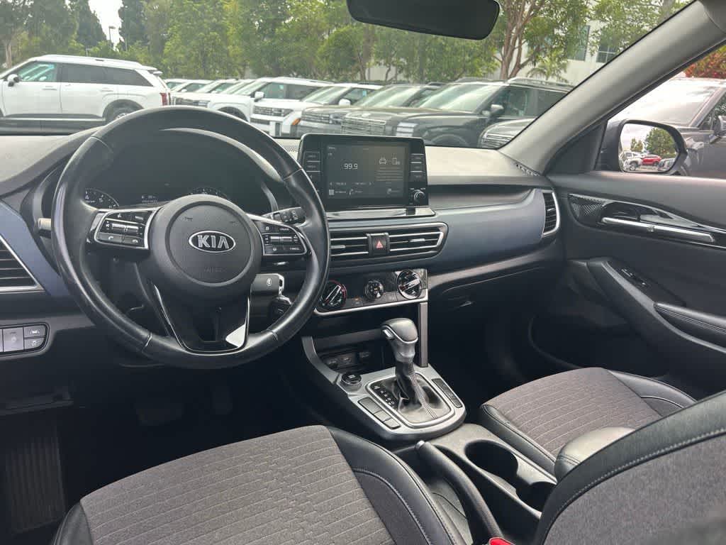 Thumbnail: 2021 Kia Seltos - 2