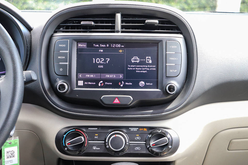 Thumbnail: 2023 Kia Soul - 13