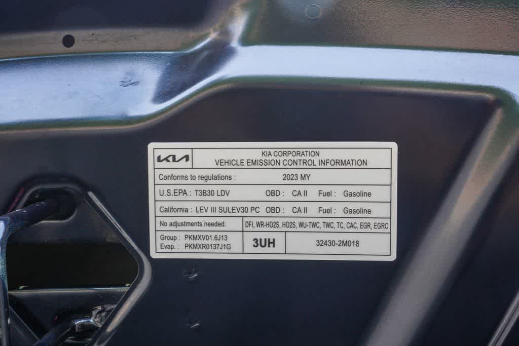 Thumbnail: 2023 Kia Sorento - 17