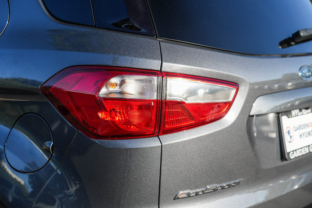 Thumbnail: 2018 Ford EcoSport - 20