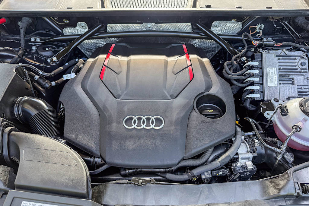 Thumbnail: 2022 Audi SQ5 - 7