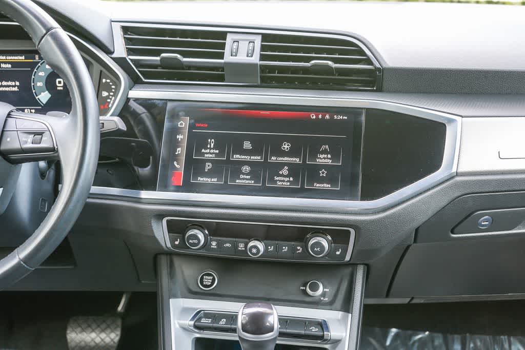 Thumbnail: 2023 Audi Q3 - 14