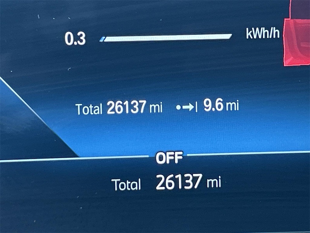 Thumbnail: 2023 BMW i4 - 16