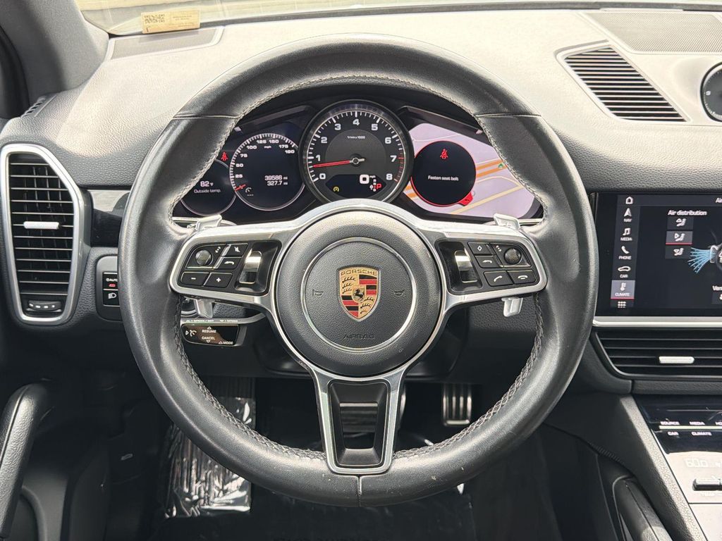 Thumbnail: 2019 Porsche Cayenne - 9