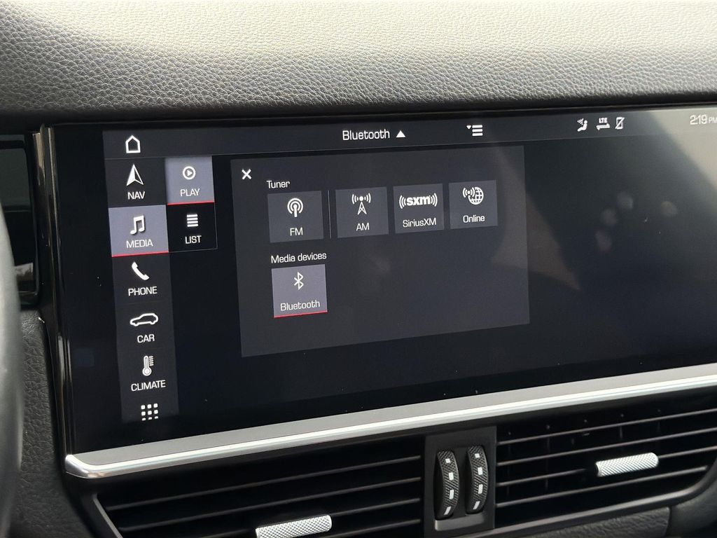 Thumbnail: 2019 Porsche Cayenne - 27