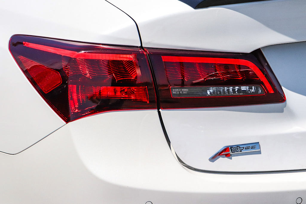 Thumbnail: 2019 Acura TLX - 21