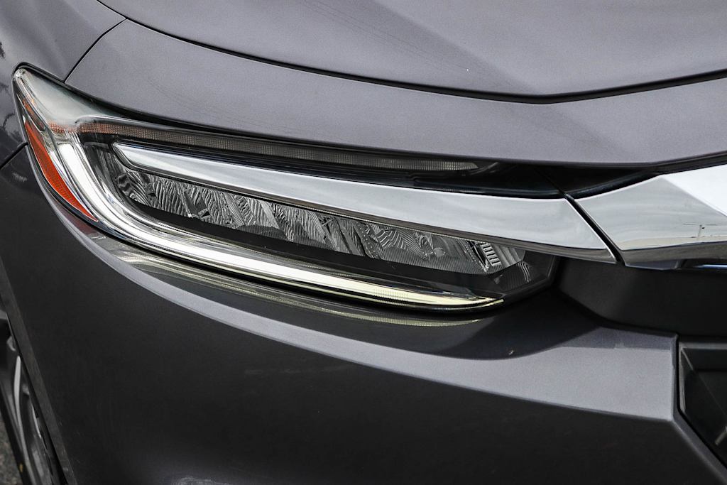 Thumbnail: 2019 Honda Insight - 18