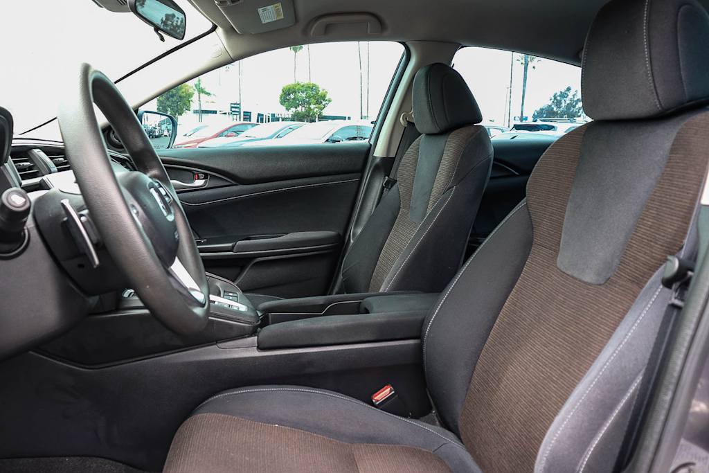 Thumbnail: 2019 Honda Insight - 11