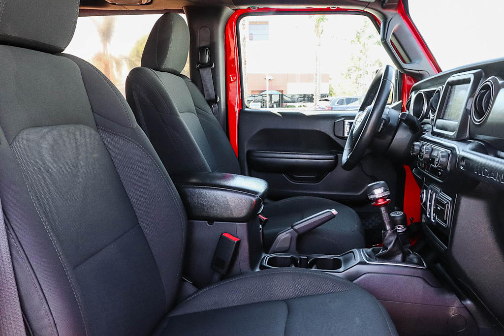 Thumbnail: 2018 Jeep Wrangler - 10