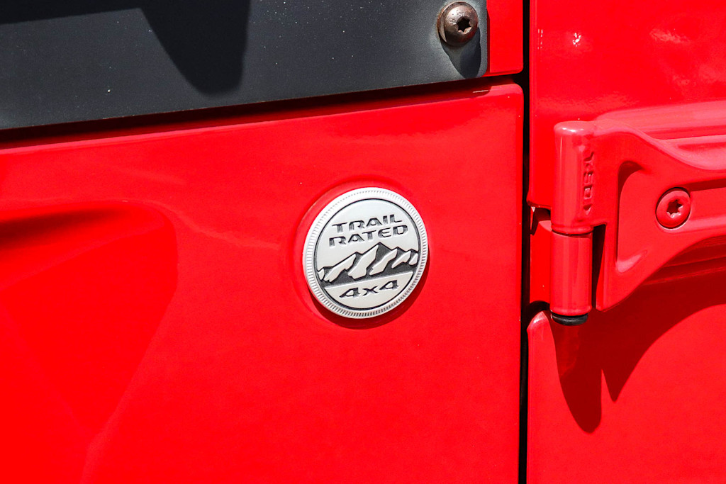 Thumbnail: 2018 Jeep Wrangler - 24
