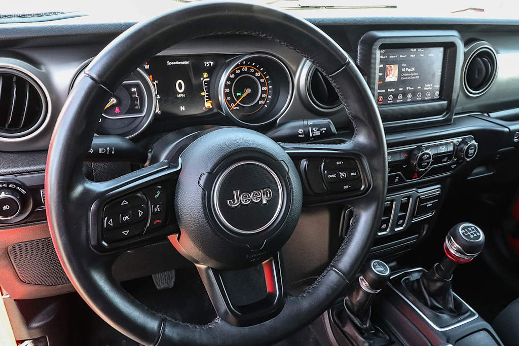 Thumbnail: 2018 Jeep Wrangler - 9