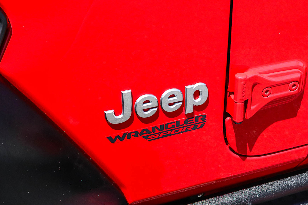 Thumbnail: 2018 Jeep Wrangler - 23