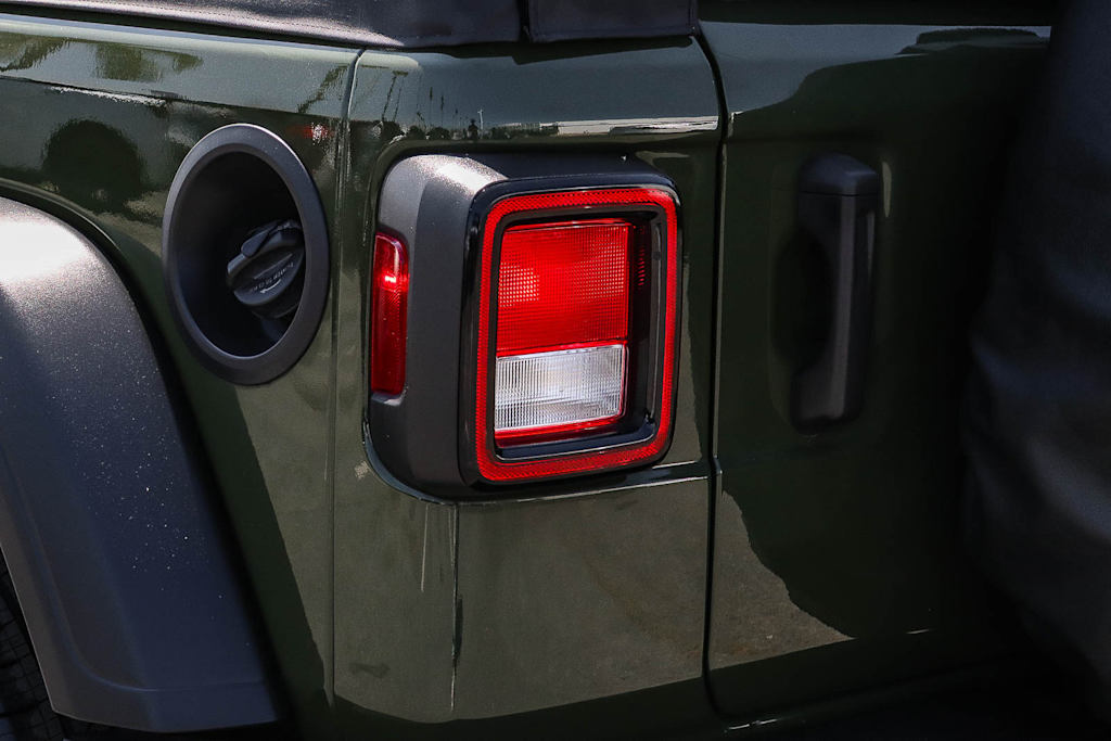 Thumbnail: 2023 Jeep Wrangler - 11