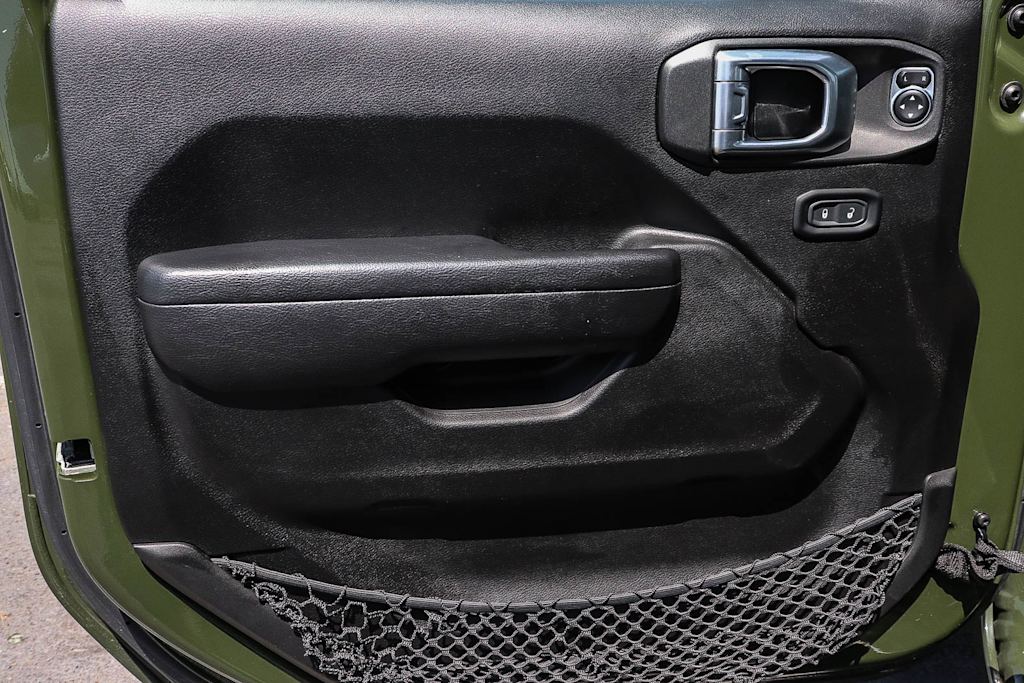 Thumbnail: 2023 Jeep Wrangler - 27