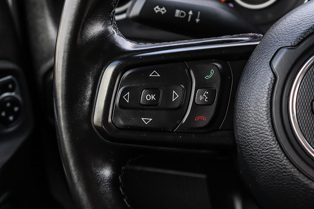 Thumbnail: 2020 Jeep Wrangler - 25