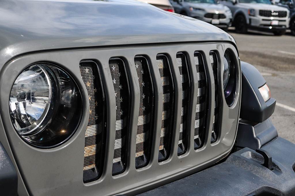 Thumbnail: 2020 Jeep Wrangler - 6
