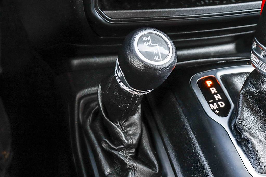 Thumbnail: 2020 Jeep Wrangler - 31