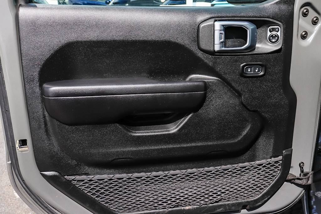 Thumbnail: 2020 Jeep Wrangler - 28