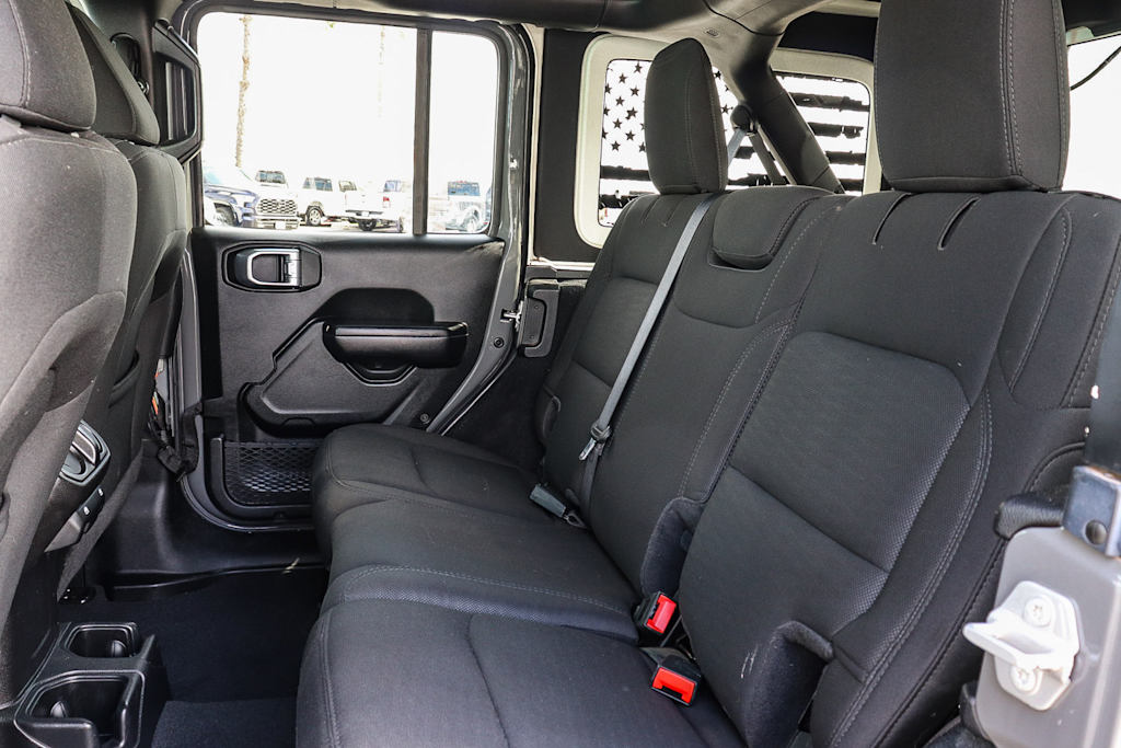 Thumbnail: 2020 Jeep Wrangler - 12