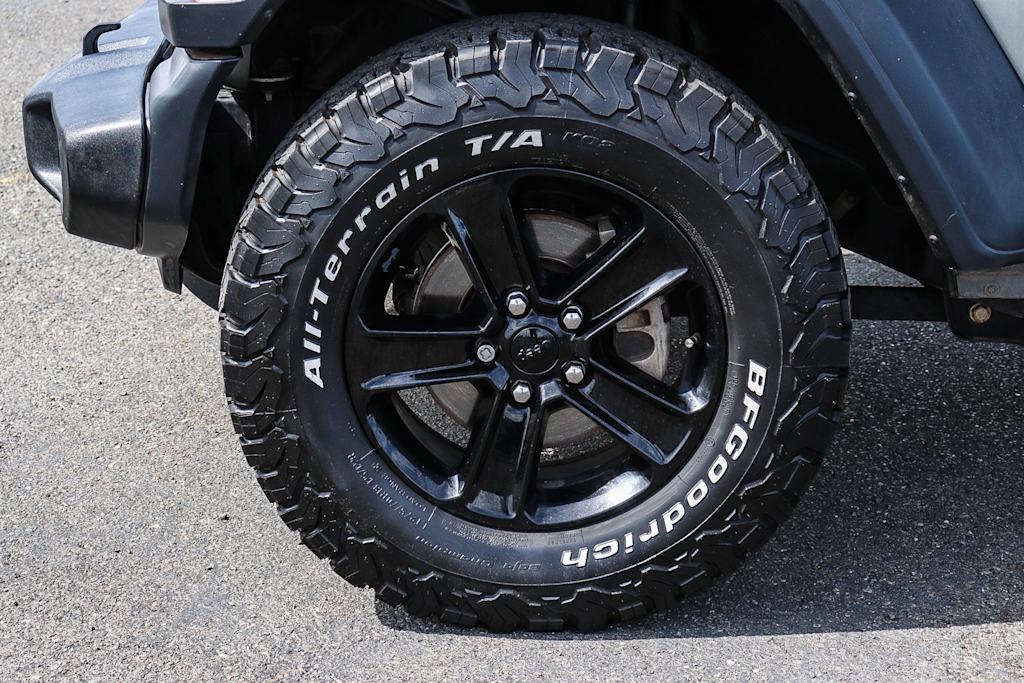 Thumbnail: 2020 Jeep Wrangler - 22