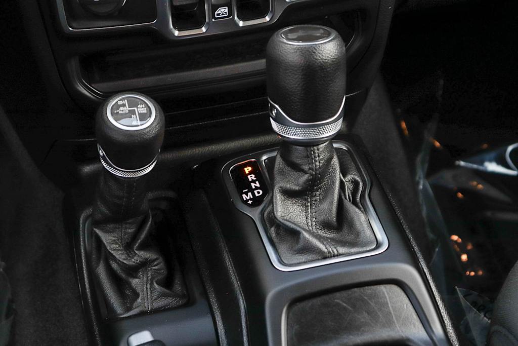 Thumbnail: 2021 Jeep Wrangler - 13