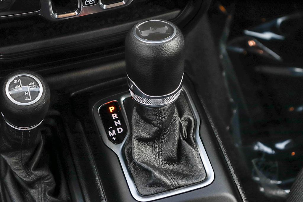 Thumbnail: 2021 Jeep Wrangler - 27