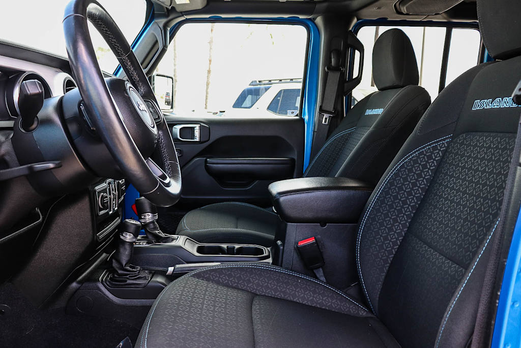 Thumbnail: 2021 Jeep Wrangler - 10