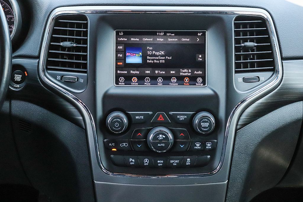 Thumbnail: 2020 Jeep Grand Cherokee - 12