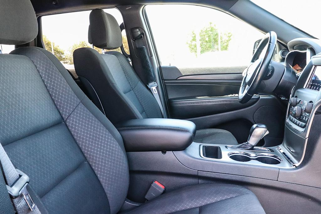 Thumbnail: 2020 Jeep Grand Cherokee - 9