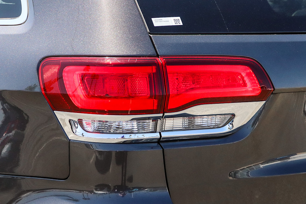 Thumbnail: 2020 Jeep Grand Cherokee - 21