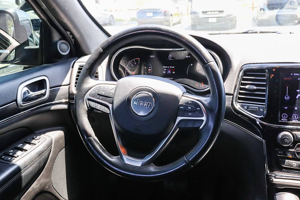 Thumbnail: 2019 Jeep Grand Cherokee - 8