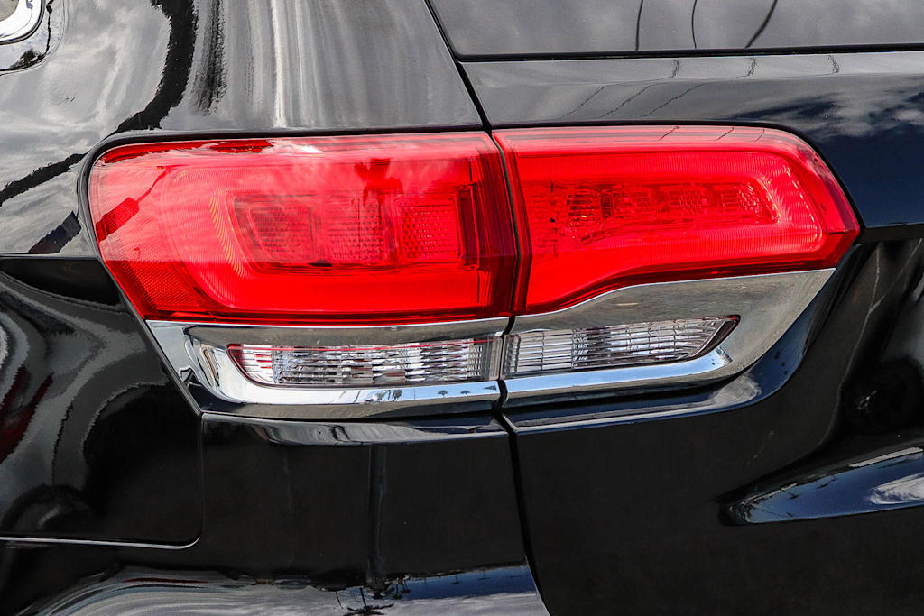 Thumbnail: 2019 Jeep Grand Cherokee - 20