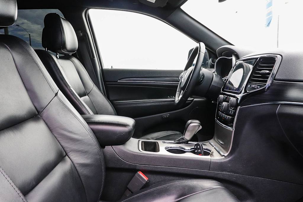 Thumbnail: 2019 Jeep Grand Cherokee - 10
