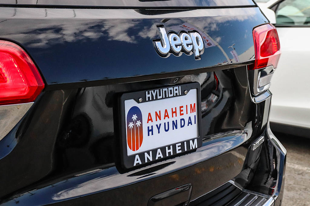 Thumbnail: 2019 Jeep Grand Cherokee - 21