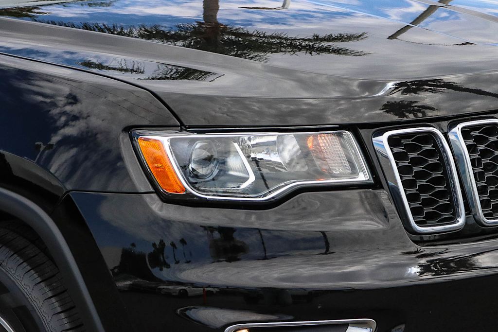 Thumbnail: 2019 Jeep Grand Cherokee - 18